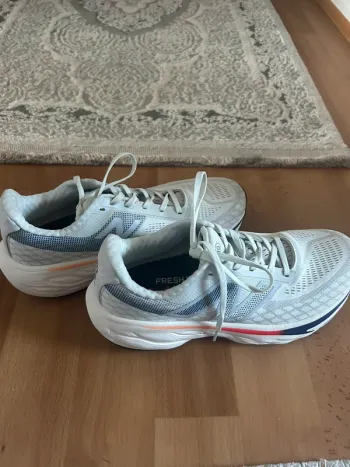 Brugt New Balance Fresh Foam X 1080 v14 2024 bike — billede 2 af 5