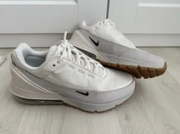 Brugt White Air Max Pulse Summit bike