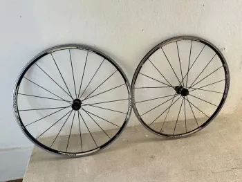 Brugt Mavic aksium race bike
