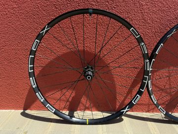 Used Mavic E-Deemax 30 29 Wheelset 2023 bike — image 3 of 7