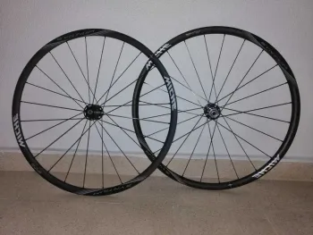 Miche Syntium AXY DX Wheelset bike de segunda mano