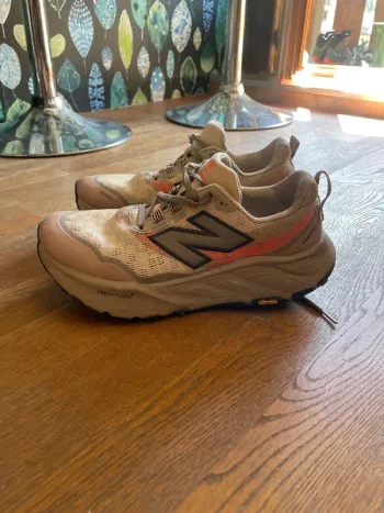 New Balance Hierro bike de segunda mano