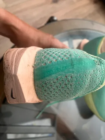 Gebrauchtes Nike ZoomX Vaporfly bike — Bild 4 von 5