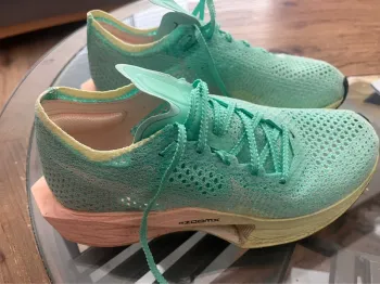 Used Nike ZoomX Vaporfly bike