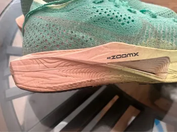 Gebrauchtes Nike ZoomX Vaporfly bike — Bild 2 von 5