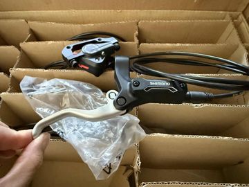 Used Shimano BR-M486. POSTERIORE. NUOVO. Brakes