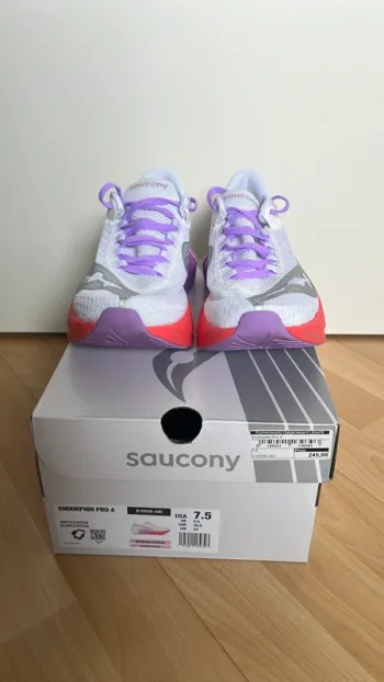 Gebrauchtes Saucony Endorphin 4 bike — Bild 3 von 7