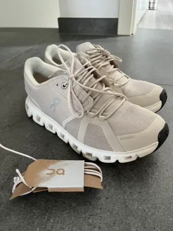 Gebrauchtes On Running On Sneaker bike