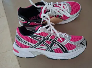 Asics Gel bike d'occasion — image 4 sur 4