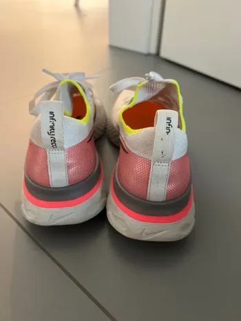 Gebrauchtes Nike React Infinity Run bike — Bild 3 von 6