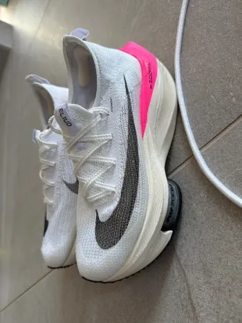 Gebrauchtes Nike Air Zoom Alphafly Next% 1:59:40 bike — Bild 3 von 10