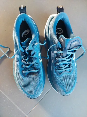 Gebrauchtes Asics Superblast 2 bike — Bild 2 von 4