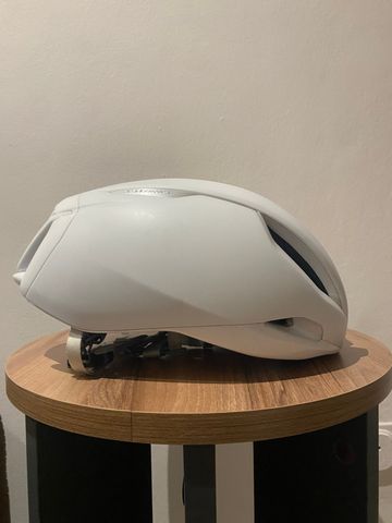 Used Specialized Evade 3 Helmet bike — image 3 of 6