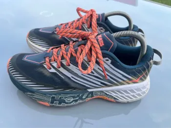 Gebrauchtes Hoka Speedgoat 4 bike — Bild 4 von 6