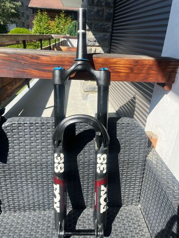 Brugt Fox 38 Grip 2 Fork Fork