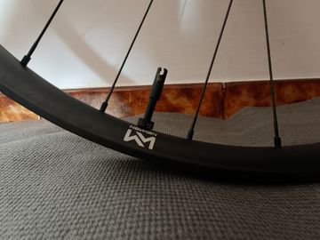 Tweedehands Newmen Beskar 2025 bike — afbeelding 2 van 5