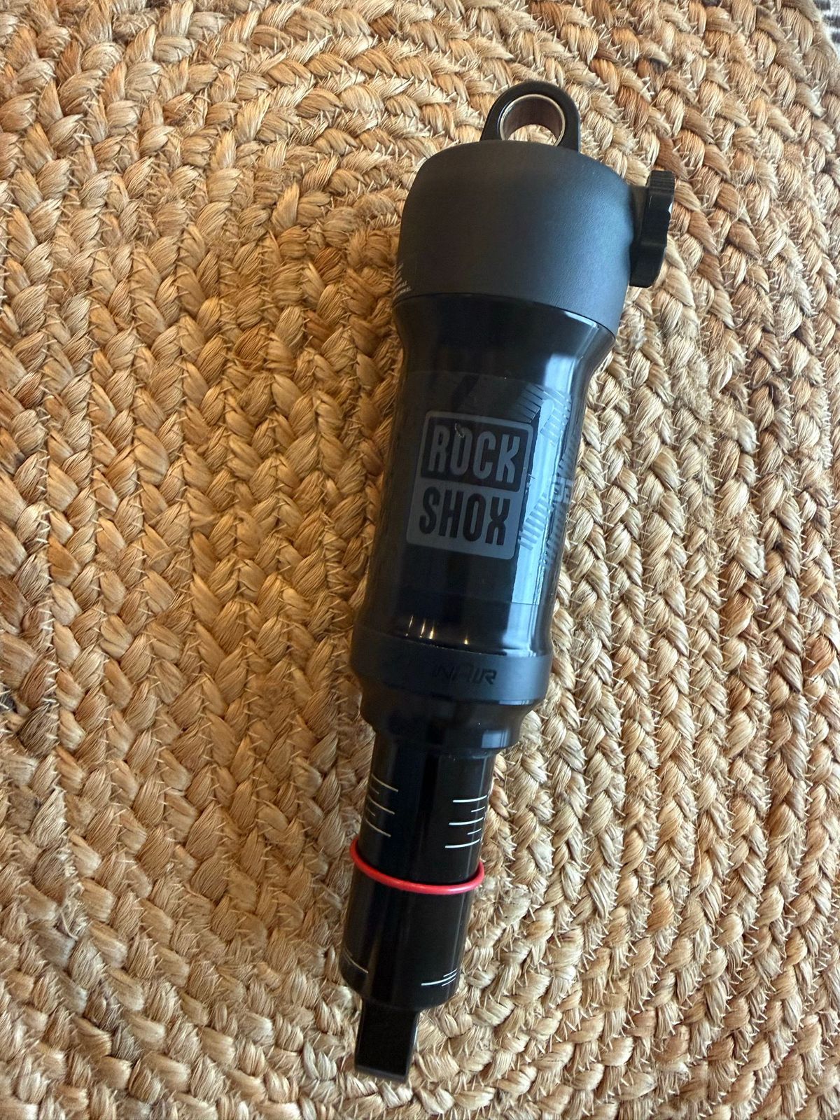 RockShox Deluxe Select | buycycle