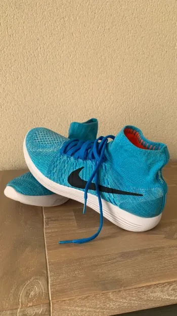 Le Col LunarEpic Flyknit bike de segunda mano — imagen 3 de 4