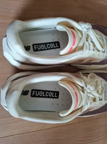Brugt Lightweight FuelCell Rebel v5 bike — billede 7 af 8
