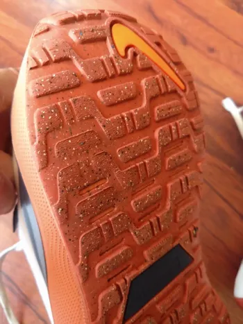 Nike React Infinity Run Flyknit 4 Gore-Tex bike de segunda mano — imagen 7 de 9