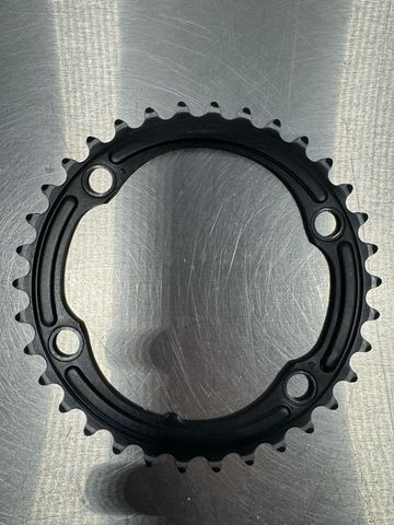 Used Shimano 105 2025 bike — image 2 of 3