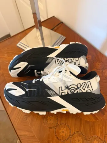 Gebrauchtes Hoka Speedgoat 7 bike — Bild 3 von 4