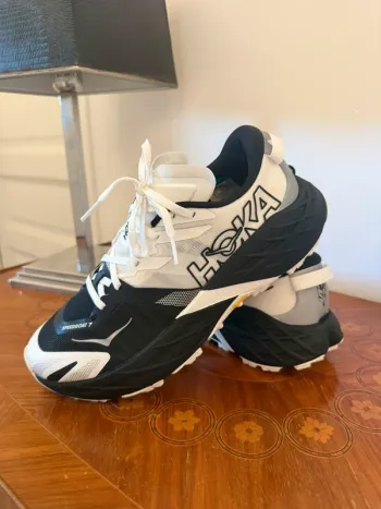 Gebrauchtes Hoka Speedgoat 7 bike