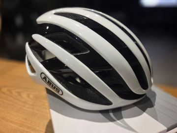 Brugt ABUS airbreaker 2025 Cycling Accessories
