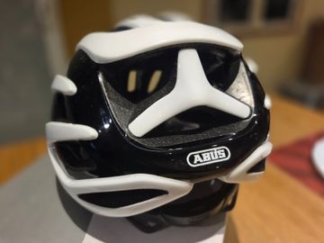Used ABUS airbreaker 2025 bike — image 2 of 3