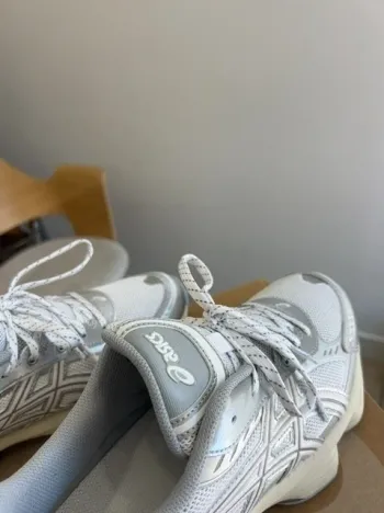 Brugt Asics Baskets Gris bike — billede 8 af 10
