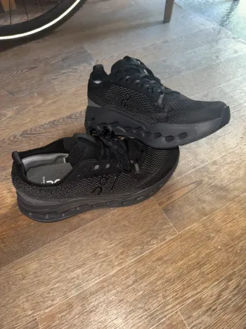 Gebrauchtes On Running Shoes bike — Bild 3 von 4
