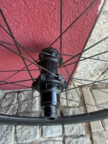 Carbon-Ti Wheelset 2022 bike d'occasion — image 8 sur 14