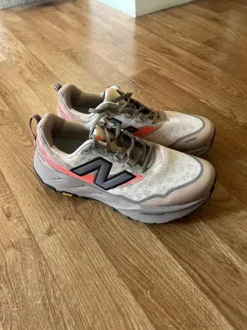 New Balance Hiero V9 bike d'occasion
