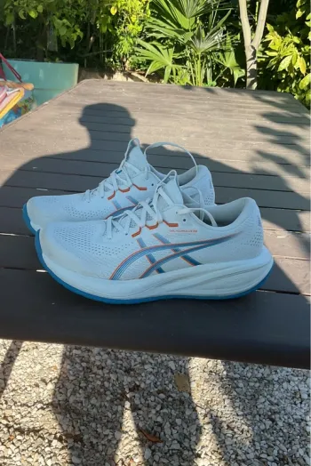 Tweedehands Asics Gel Cumulus 28 bike