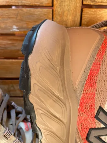 Použité New Balance Hierro V9 2026 bike — obrázek 6 z 12