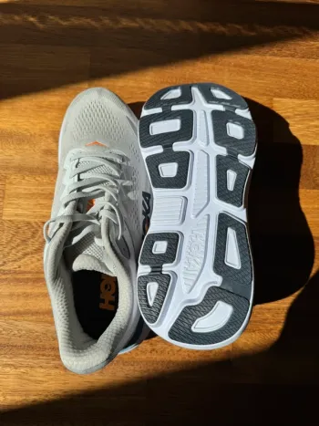 Použité Hoka Bondi 9 bike — obrázek 3 z 6