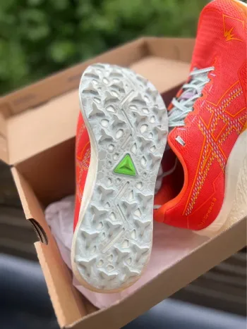 Asics Fujispeed 3 bike usato — immagine 5 di 6