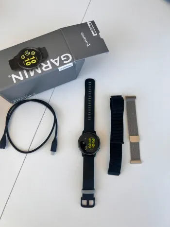 Garmin Vivoactive 5 bike d'occasion — image 3 sur 3
