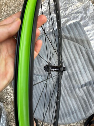 Used Syncros Capital 2.0 Disc Wheels 2024 bike — image 6 of 8