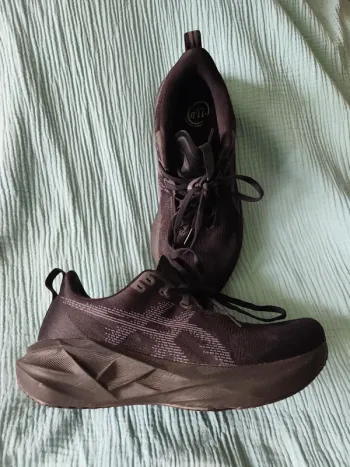 Gebrauchtes Asics Novablast 5 bike — Bild 2 von 8