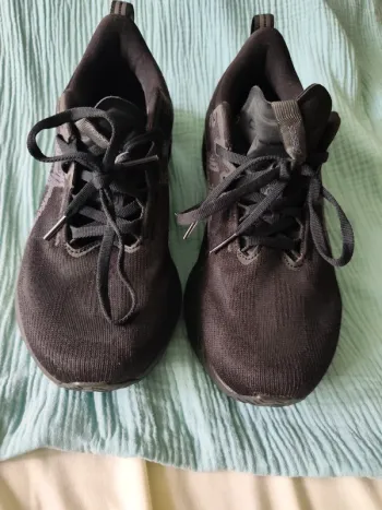 Gebrauchtes Asics Novablast 5 bike — Bild 4 von 8