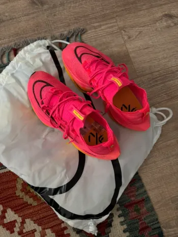 Used Hyper Nike Air Zoom Alphafly NEXT% 2 bike