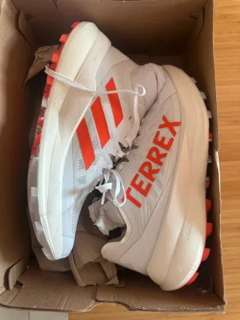 Gebrauchtes Adidas Terrex bike — Bild 4 von 4