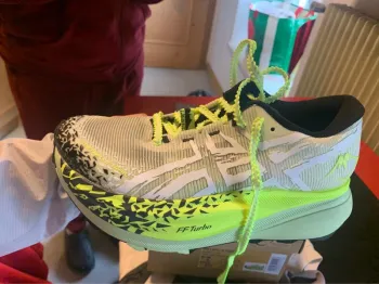 Brugt Asics Metafuji Trail bike — billede 2 af 3