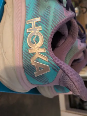 Used Hoka Clifton 9 bike — image 3 of 9