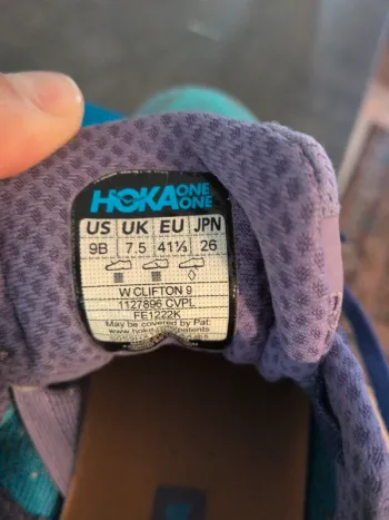 Used Hoka Clifton 9 bike — image 6 of 9