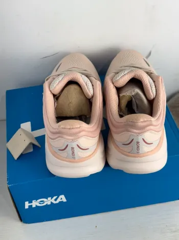 Used Hoka Bondi 9 bike — image 2 of 15