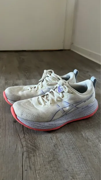 Brugt Asics Gel Cumulus 27 Tokyo Edition bike