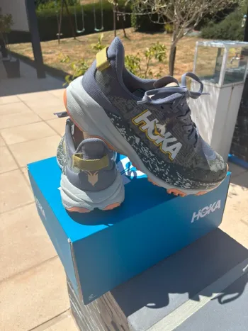 Gebrauchtes Hoka Speedgoat 6 bike — Bild 7 von 7