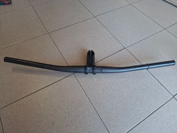 Käytetty Orbea OC Handlebar and Stem 2025 bike